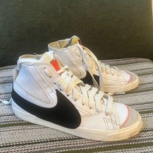 Nike Blazer Mid ‘77 Jumbo